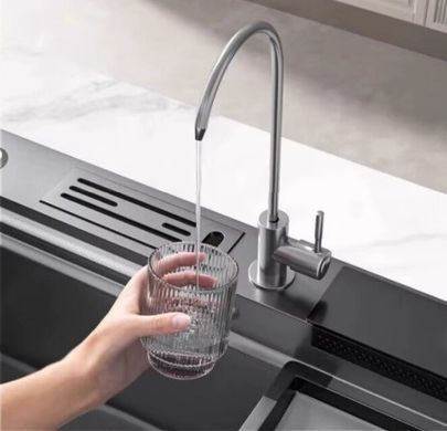 Кухонна мийка багатофункціональна з неірж сталі 304 з PVD-покриттям 680х450х220 + підставка для ножів